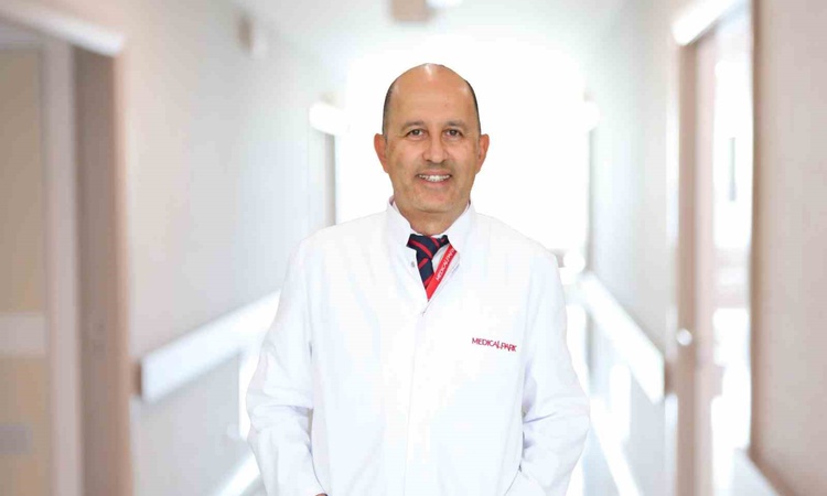 Kritik Açıklama: Dr. Yılmaz, 3 günü aşan yüksek ateş ve nefes darlığında doktora gitmeyi önerdi: Gelişmeler Ta