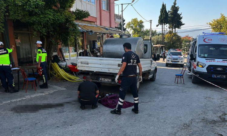 Kritik Açıklama: Dursunbey’de trafik kazası: 91 yaşındaki şahıs yaşamını yitirdi: Gelişmeler Takip Ediliyor