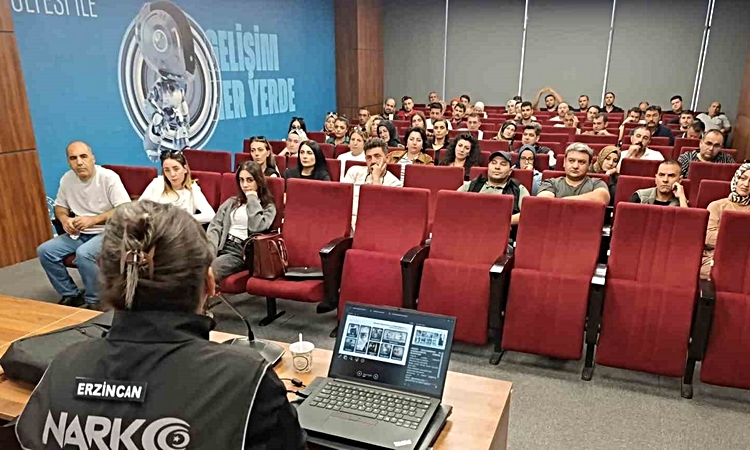 Kritik Açıklama: Erzincan'da Emniyet personeli 120 özel güvenlik görevlisine eğitim verdi: Gelişmeler Takip Ed