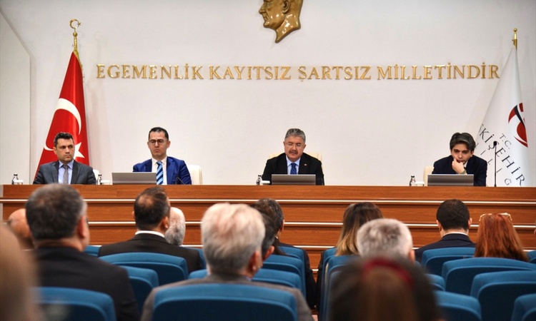 Kritik Açıklama: Eskişehir'de Bağımlılıkla Mücadele Koordinasyon Kurulu yılın 4. toplantısını yaptı ve Merak E