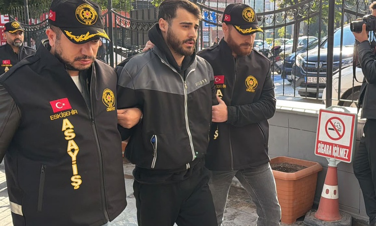 Kritik Açıklama: Eskişehir'de Muratcan Altun'u pompalı tüfekle öldüren Abdülkadir Çelik hakkında tutuklama kar