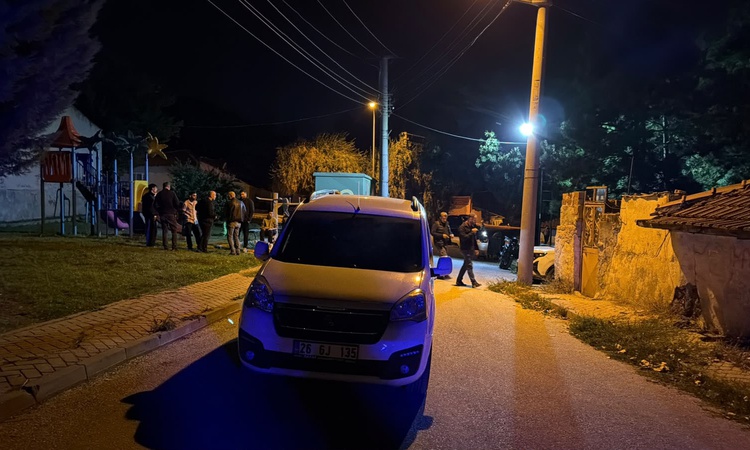 Kritik Açıklama: Eskişehir Odunpazarı'nda silahlı kavgada 1 kişi pompalı tüfekle yaralandı | İşte Tüm Ayrıntıl
