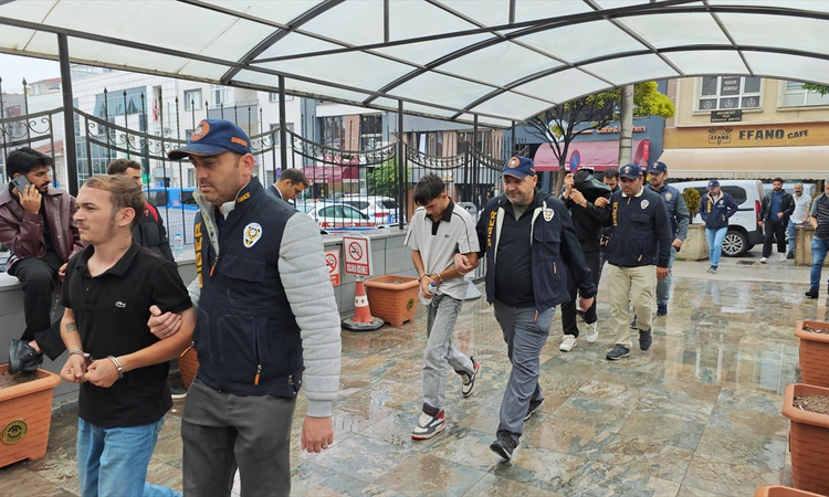 Kritik Açıklama: Eskişehir'de yasa dışı bahis operasyonunda 6 zanlı hakkında tutuklama kararı verildi