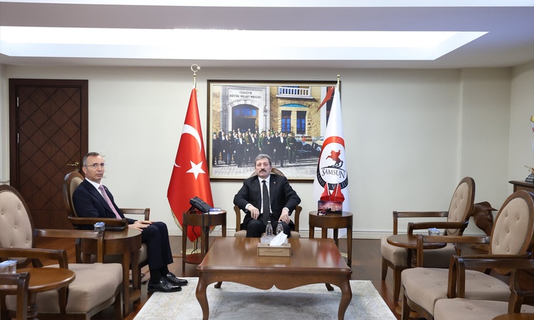 Kritik Açıklama: Faruk Aydın, Samsun Emniyet Müdürlüğünde törenle görevine resmen start aldı: Gelişmeler Takip