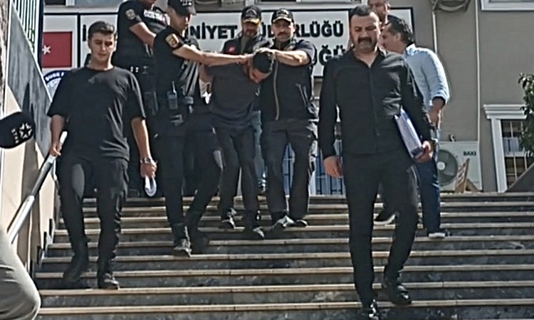 Kritik Açıklama: Fatih'te 2 kişinin öldüğü döviz bürosundaki saldırıya ilişkin 12 şüpheli adliyeye sevk edildi
