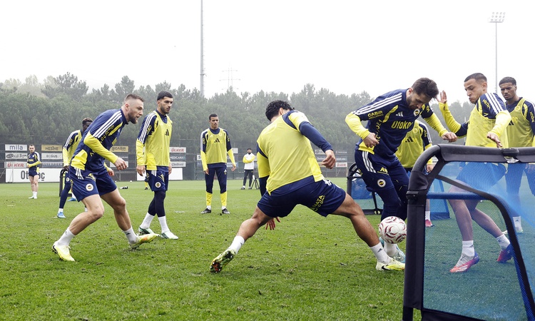 Kritik Açıklama: Fenerbahçe, Göztepe maçı hazırlığını Cumhuriyet Bayramı'nda sürdürdü | İşte Tüm Ayrıntılar