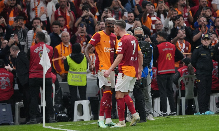 Kritik Açıklama: Galatasaray'ın Fenerbahçe'yi 2-1 yendiği derbi yurt dışı basınında yankı uyandırdı - Son Daki