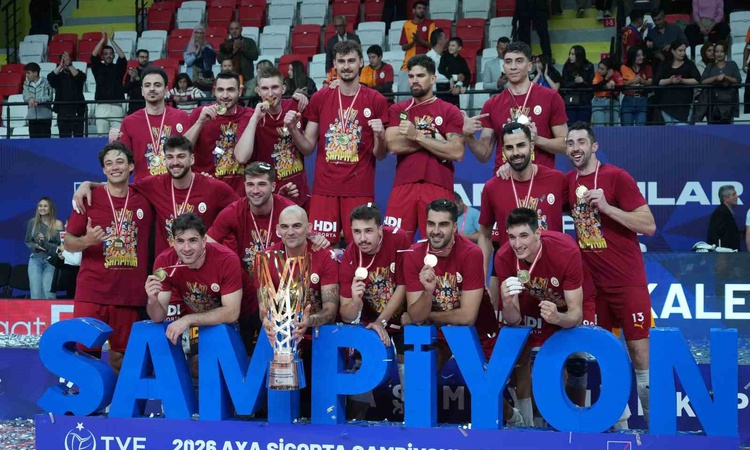 Kritik Açıklama: Galatasaray, Ziraat Bankkart'ı 3-1 yenerek Erkekler Şampiyonlar Kupası'nı kazandı - Son Dakik