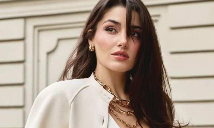 Kritik Açıklama: Hande Erçel’den annesine doğum gününde duygusal mesaj: Gelişmeler Takip Ediliyor