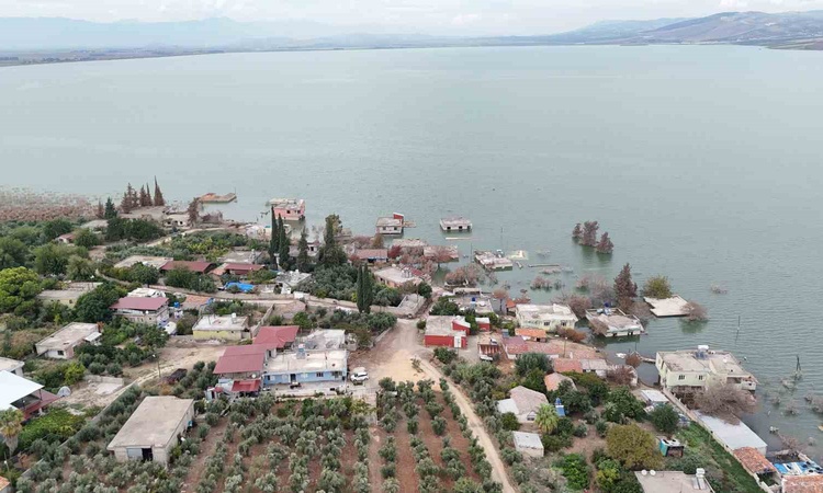 Kritik Açıklama: Hatay'da Reyhanlı Barajı doldu, 2 köy yeniden sular altında kaldı ve Merak Edilenler