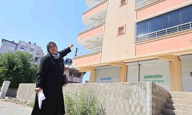 Kritik Açıklama: Hatay Reyhanlı'da bir kadın, 170 bin TL ödeyip 20 yıllık ev hayaline kavuşamadı: Gelişmeler T