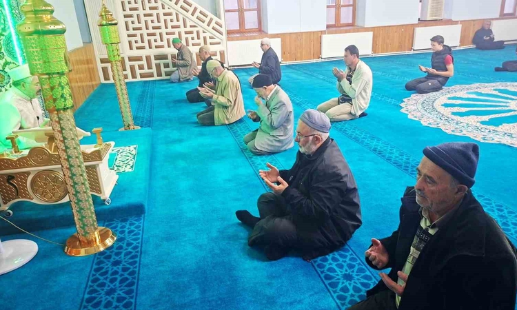 Kritik Açıklama: Hisarcık’ta Mevlid-i Nebi ve Gaziler Günü için sabah namazı buluşması: Gelişmeler Takip Edili