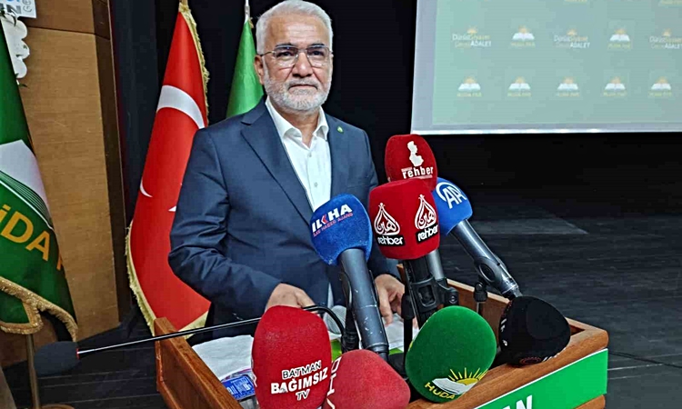 Kritik Açıklama: HÜDA PAR Batman İl Kongresi'nde Davut Şahin görevi Mehmet Emin Doğru'ya devretti - Son Dakika