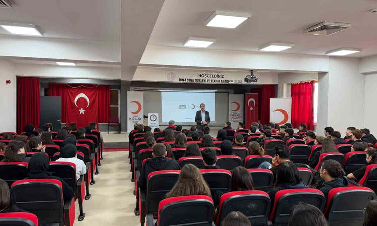 Kritik Açıklama: İbn-i Sina Lisesi'nde öğrencilere Kızılay ve ilk yardım eğitimi verildi | İşte Tüm Ayrıntılar