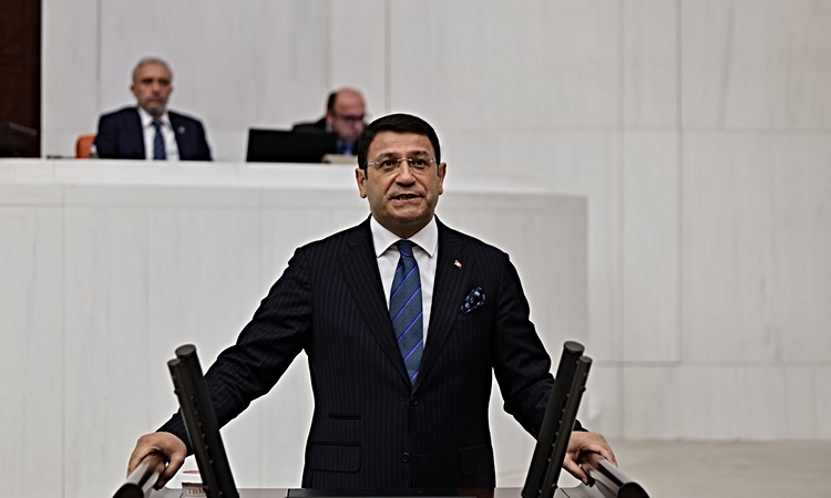 Kritik Açıklama: İdris Şahin'den yeni eğitim yılı mesajı: Okul, çocukların arasındaki farkları büyüten değil,