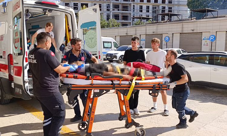 Kritik Açıklama: İnegöl'de Traktör Kazası: 15 Yaşındaki Sürücü yaşamını yitirdi