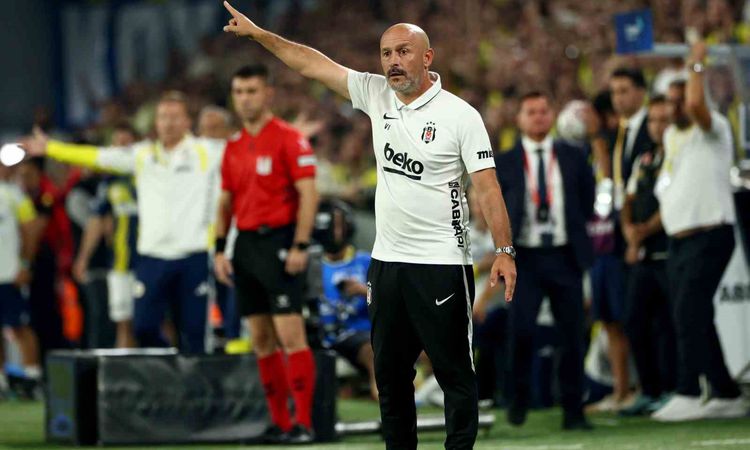 Kritik Açıklama: İtaliano'nun İlk Derbisinde Zafer: 2-1