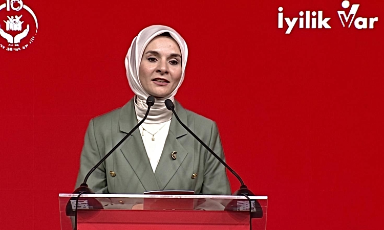 Kritik Açıklama: "İyilik Var" platformu hayata geçirildi! Bakan Göktaş'ın bu sözleri büyük alkış topladı