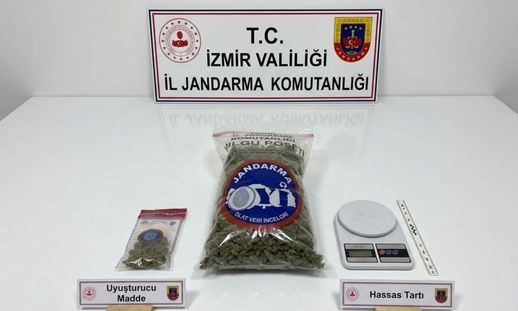 Kritik Açıklama: İzmir Torbalı'da fabrika konteynerinde 810 gram kubar esrar ele geçirildi | İşte Tüm Ayrıntıl