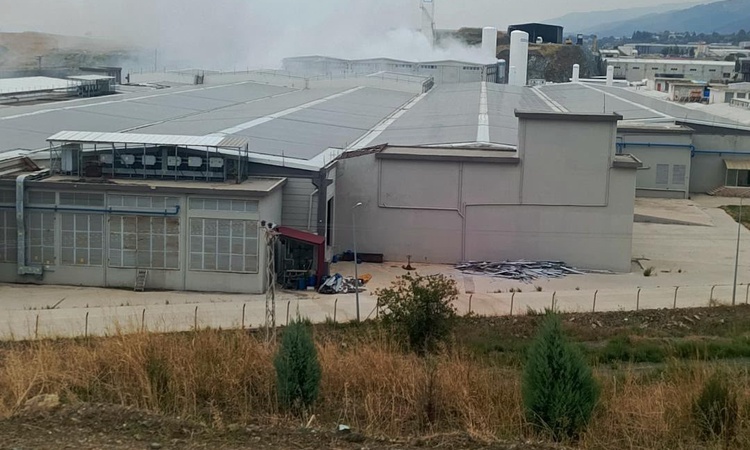 Kritik Açıklama: Kahramanmaraş'ta oksijen tankı patladı, tesisi ve çevreyi beyaz duman sardı: Gelişmeler Takip