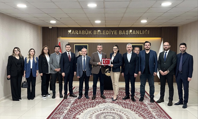 Kritik Açıklama: Karabük'te KARORSAN yönetim kurulu Vali Oktay Çağatay başkanlığında toplandı