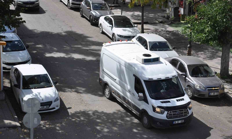 Kritik Açıklama: Kars’ta araç sayısı nüfusu ikiye katladı: 90 bin kişiye 56 bin 733 araç
