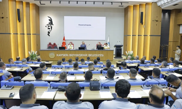 Kritik Açıklama: Kayseri Büyükşehir Belediyesi'nden personele iş sağlığı ve güvenliği eğitimi | İşte Tüm Ayrın