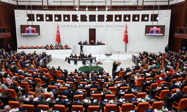 Kritik Açıklama: Kızılay Kanunu görüşmelerinde 'fon' tartışması çıktı, soruşturmada 84 kişi hakkında tutuklama