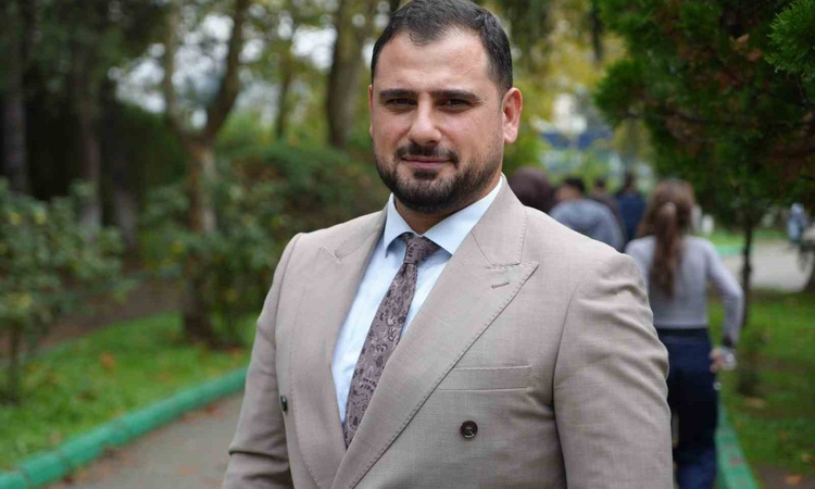 Kritik Açıklama: KOSTÜ uzmanı, canlı yayında beğeni ve para arzusunun gençleri değiştirdiğini söyledi | İşte T