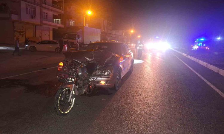 Kritik Açıklama: Manavgat'ta Feci Kaza: Motosikletteki 18 Yaşındaki Genç yaşamını yitirdi: Gelişmeler Takip Ed