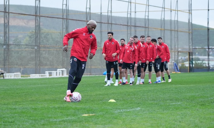 Kritik Açıklama: Mardin 1969 Spor, İstanbulspor deplasmanı öncesi hazırlığını tamamladı ve Merak Edilenler