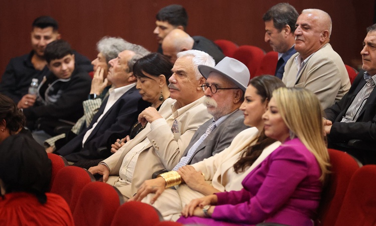 Kritik Açıklama: Mardin'de Telkari Ödülleri sahiplerini buldu, Aile Meselesi en iyi film seçildi