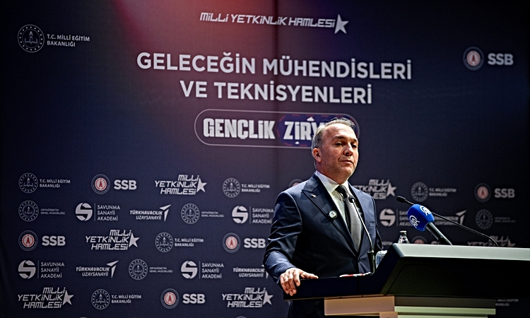 Kritik Açıklama: "Milli Yetkinlik Hamlesi-Geleceğin Mühendisleri ve Teknisyenleri Gençlik Zirvesi" yapıldı ve