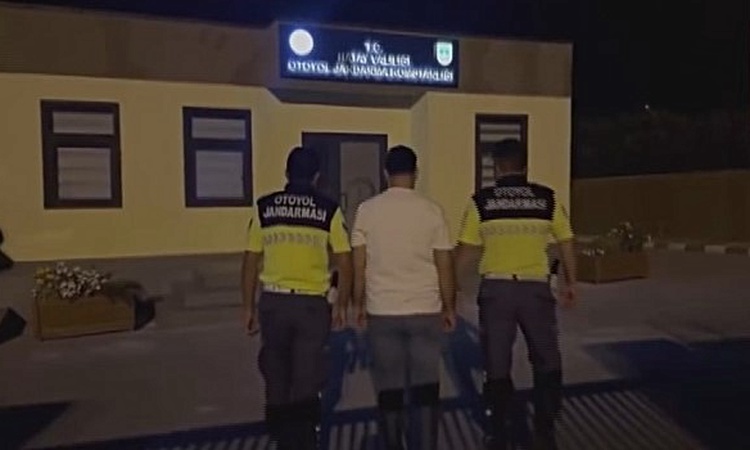 Kritik Açıklama: Motosikletiyle akrobatik hareketler yapan sürücüye 53 bin TL ceza