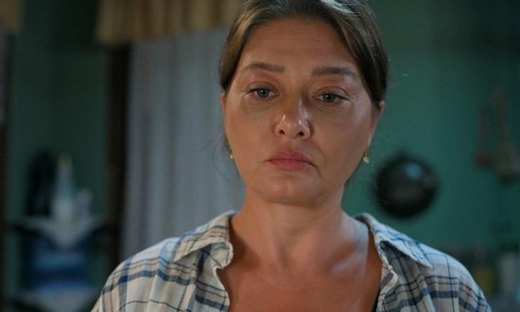 Kritik Açıklama: Nurgül Yeşilçay kaç yaşında, evli mi, bekar mı, çocuğu var mı? | İşte Tüm Ayrıntılar
