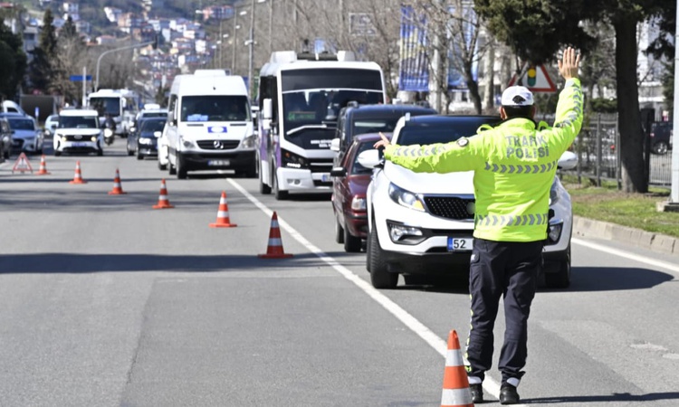 Kritik Açıklama: Ordu'da bir haftalık denetimde 19 bin 527 araç kontrol edildi - Son Dakika Bilgileri