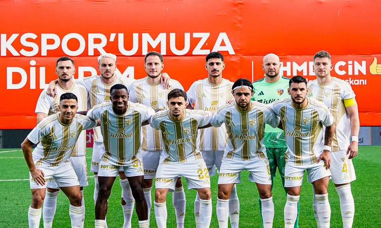 Kritik Açıklama: Pendikspor, 10 kişi kaldığı maçta Kayserispor ile 2-2 berabere kaldı: Gelişmeler Takip Ediliy