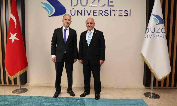 Kritik Açıklama: Sağlık Müdürü Yılmaz’dan Rektör Nedim Sözbir’e tebrik | İşte Tüm Ayrıntılar