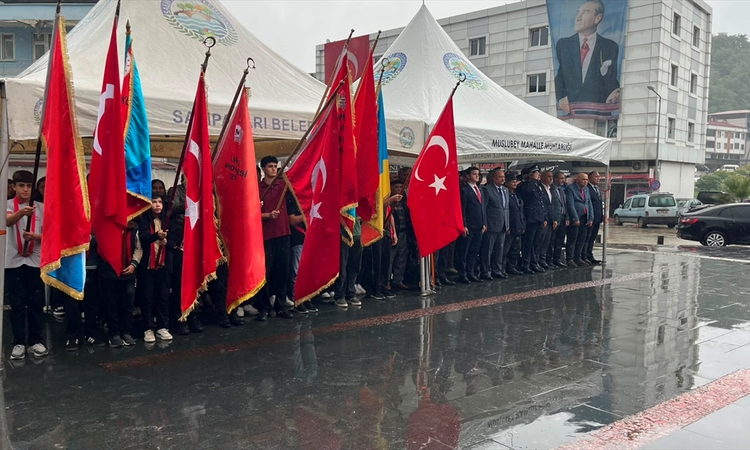 Kritik Açıklama: Salıpazarı'nda Gaziler Günü kutlandı - Son Dakika Bilgileri
