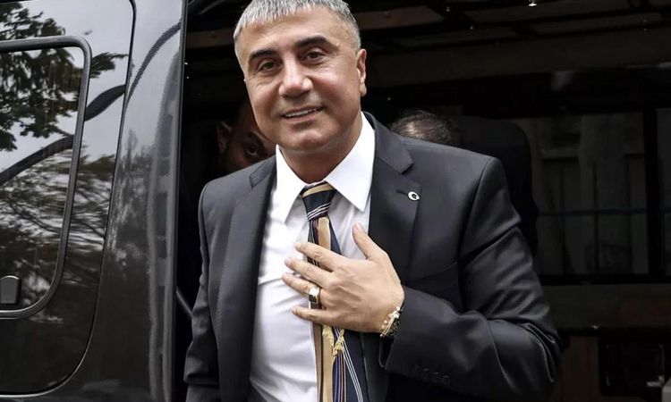 Kritik Açıklama: Sedat Peker'den "Geri döneceğim" paylaşımı: Gelişmeler Takip Ediliyor