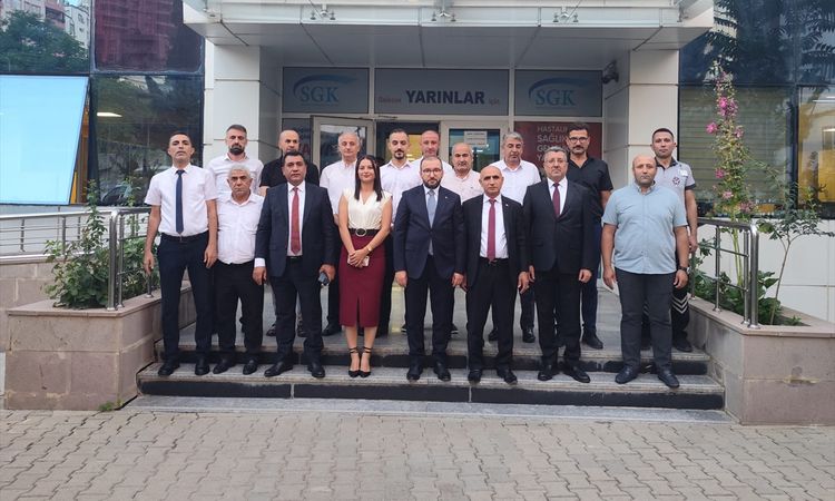 Kritik Açıklama: SGK Başkanı Siirt'te Çalışmaları İnceledi