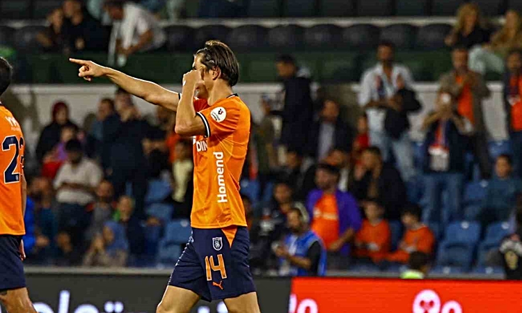 Kritik Açıklama: Shomurodov'un 2 golüyle Başakşehir, Gençlerbirliği'ni 4-0 yendi; ligdeki golü 6 oldu - Son Da