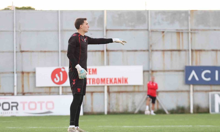 Kritik Açıklama: Sivasspor, Pendikspor maçı öncesi İsmet Taşdemir yönetiminde antrenman yaptı - Son Dakika Bil