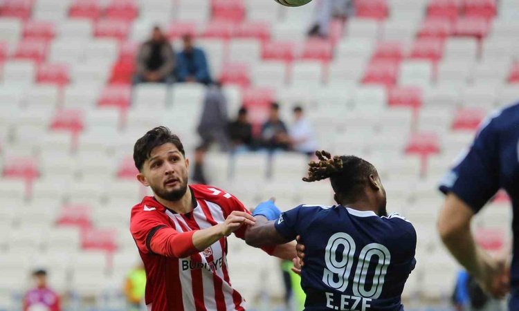 Kritik Açıklama: Sivasspor, Trendyol 1. Lig'in 11. haftasında Sarıyer ile 1-1 berabere kaldı ve Merak Edilenle