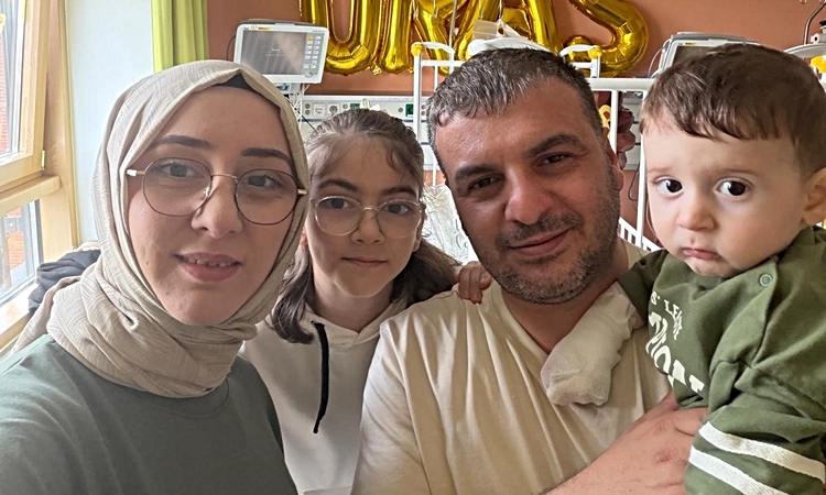 Kritik Açıklama: SMA hastası Uras bebek tedavisinin ardından Türkiye’ye döndü - Son Dakika Bilgileri