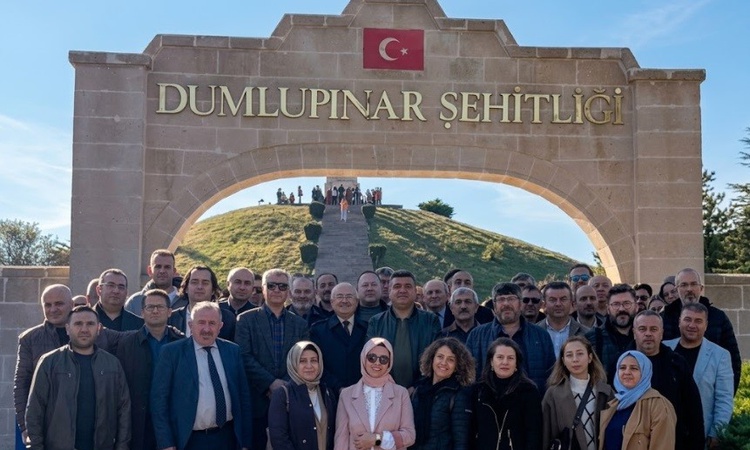Kritik Açıklama: Tavşanlı’da okul müdürlerine Kütahya ve Dumlupınar eğitim gezisi: Gelişmeler Takip Ediliyor