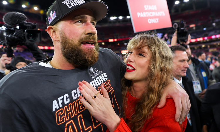 Kritik Açıklama: Taylor Swift yüzüğünü gösterip haykırdı: İşte benim kocam | İşte Tüm Ayrıntılar