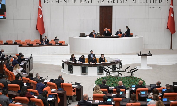 Kritik Açıklama: TBMM'de Yusuf Beyazıt Başkan Vekilliğine, Mehmet Taytak İdare Amirliğine seçildi