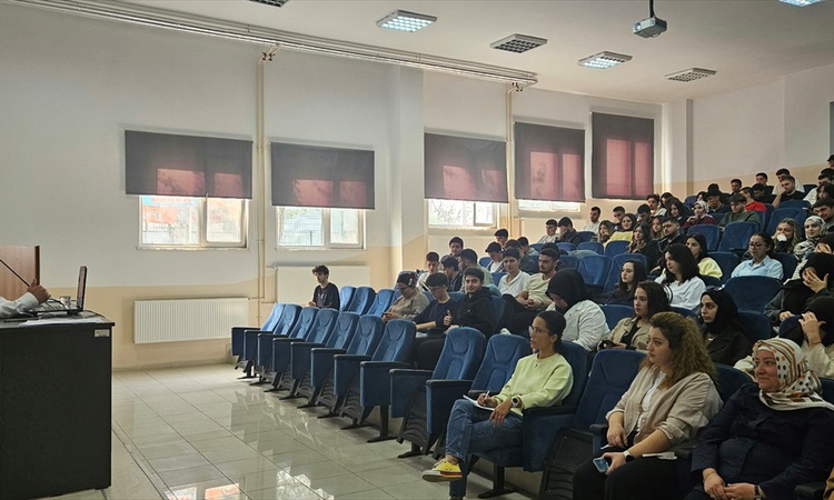 Kritik Açıklama: Tekkeköy'de üniversitelilere evlilik öncesi eğitim verildi, ön ve son test yapıldı - Son Daki