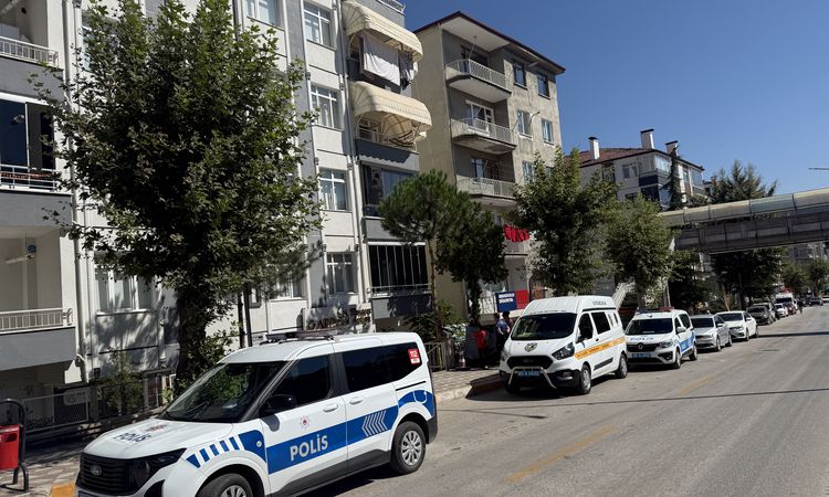 Kritik Açıklama: Tokat'ta Balkondan Düşen 70 Yaşındaki Adam yaşamını yitirdi - Son Dakika Bilgileri